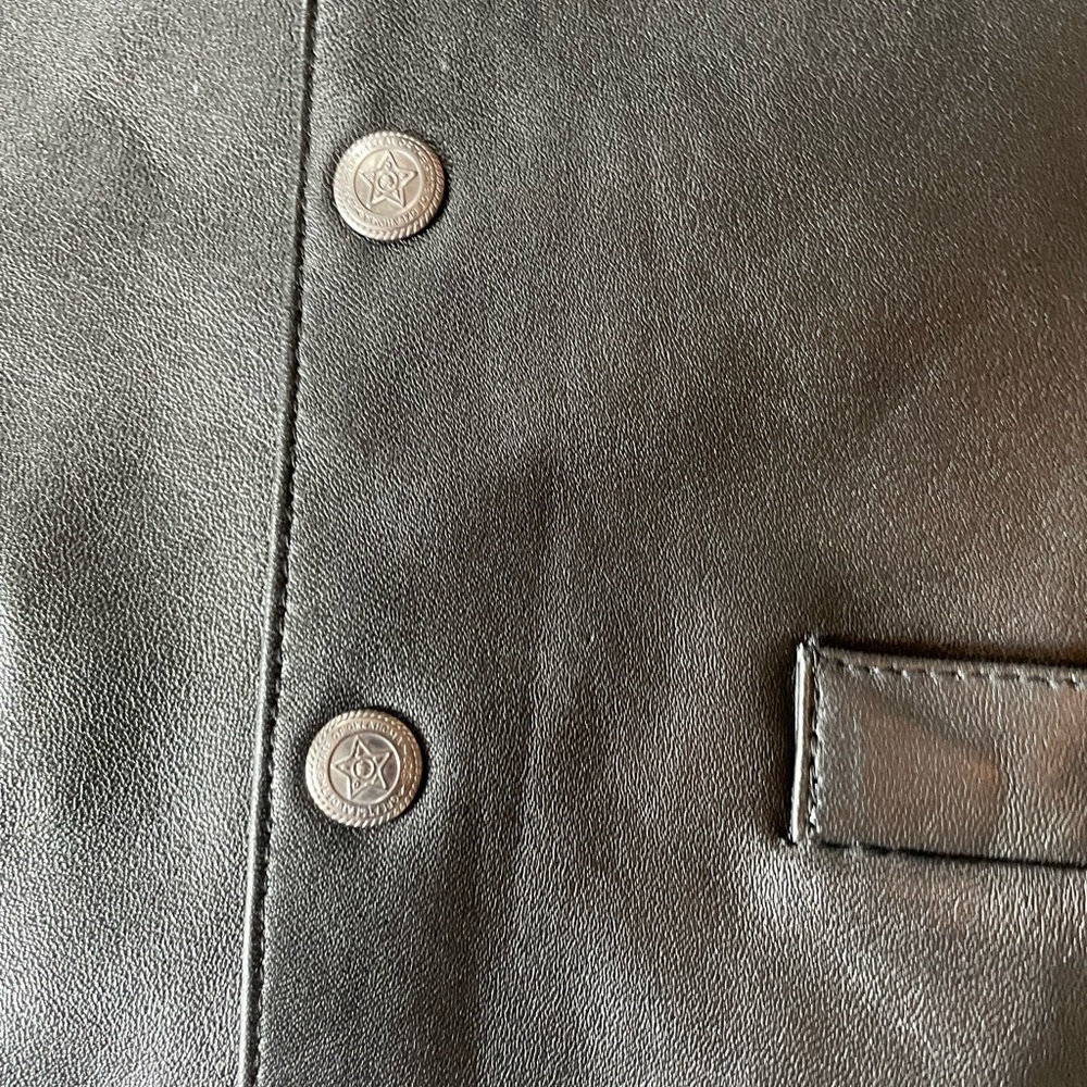 Scully Leather Vest in Sz Xl in gently used condition - Picture 6 of 7